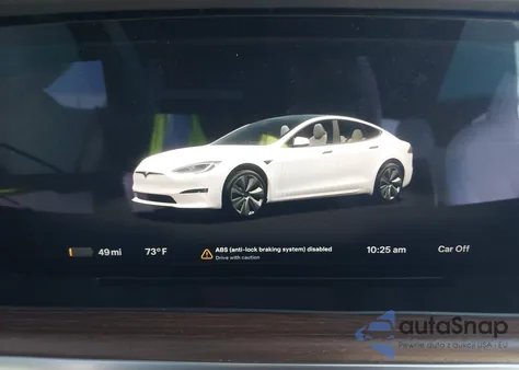 2022 Tesla Model S Dual Motor All-Wheel Drive z USA, uszkodzony, nr VIN 5YJSA1E58NF493449